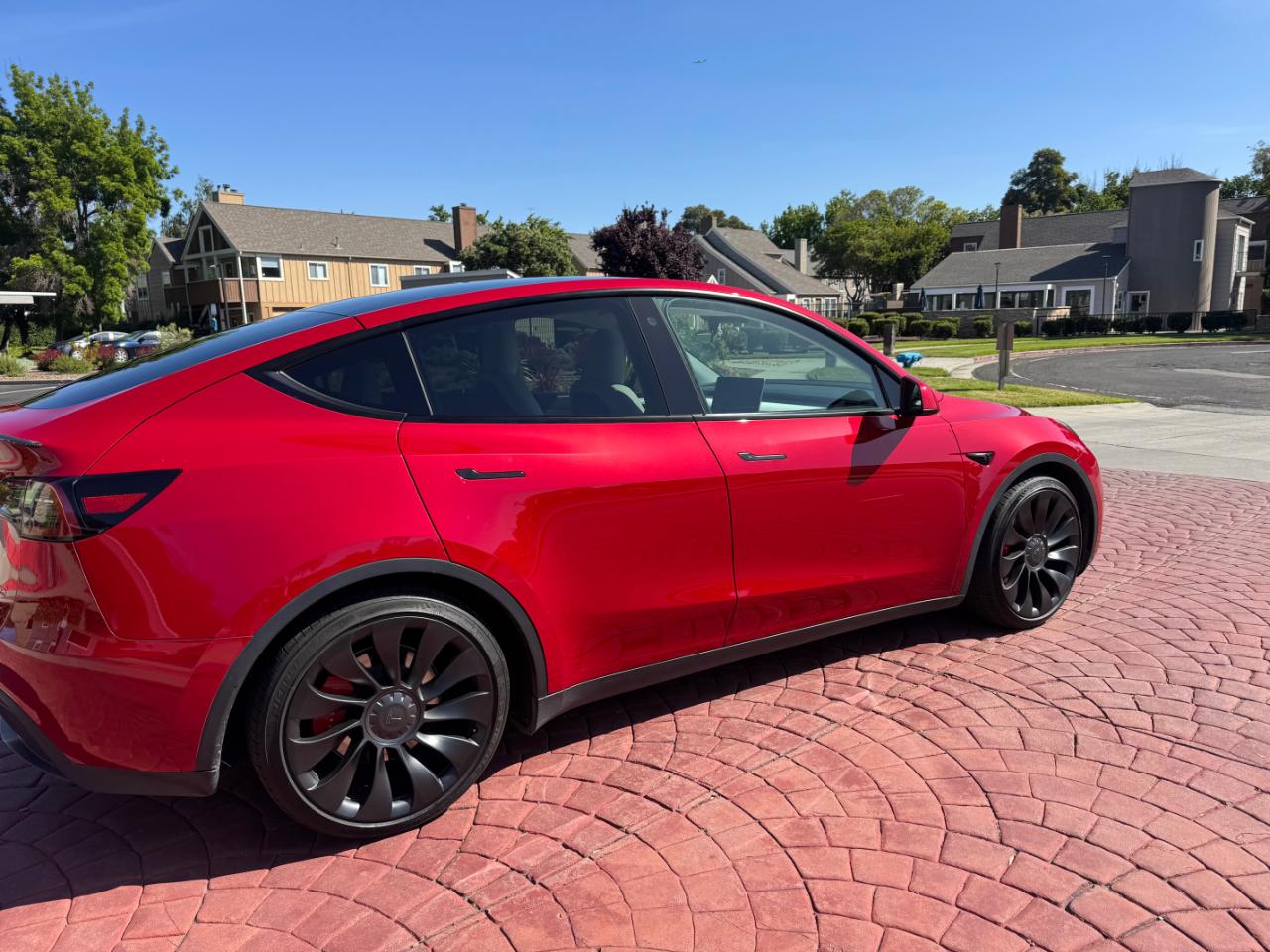 Tesla Model Y Performance 2023