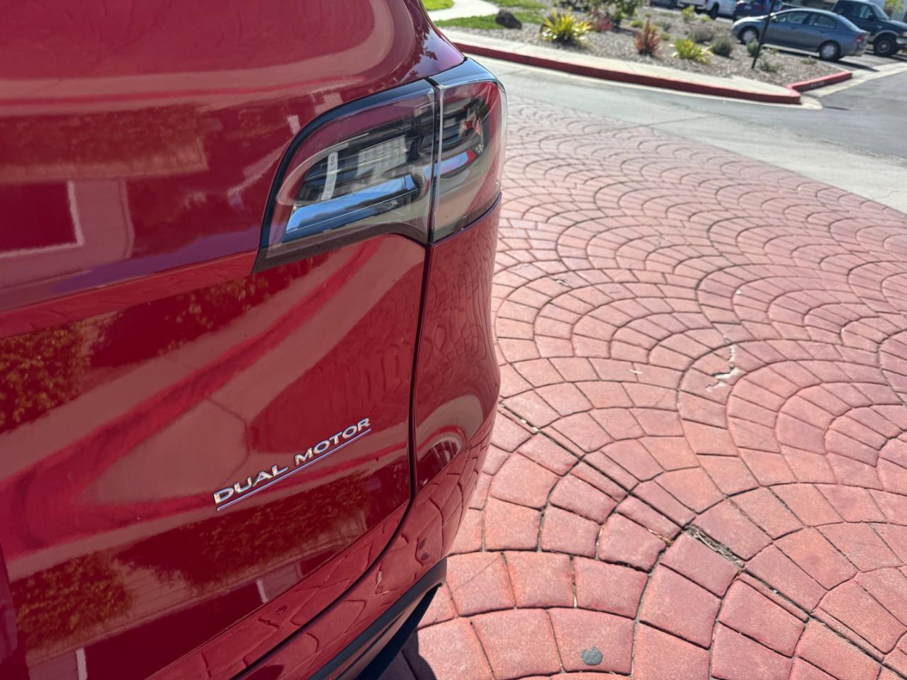 Tesla Model Y Performance 2023