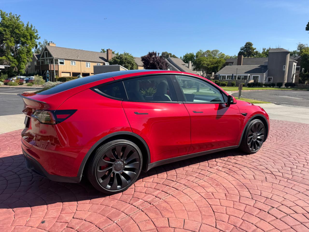 Tesla Model Y Performance 2023