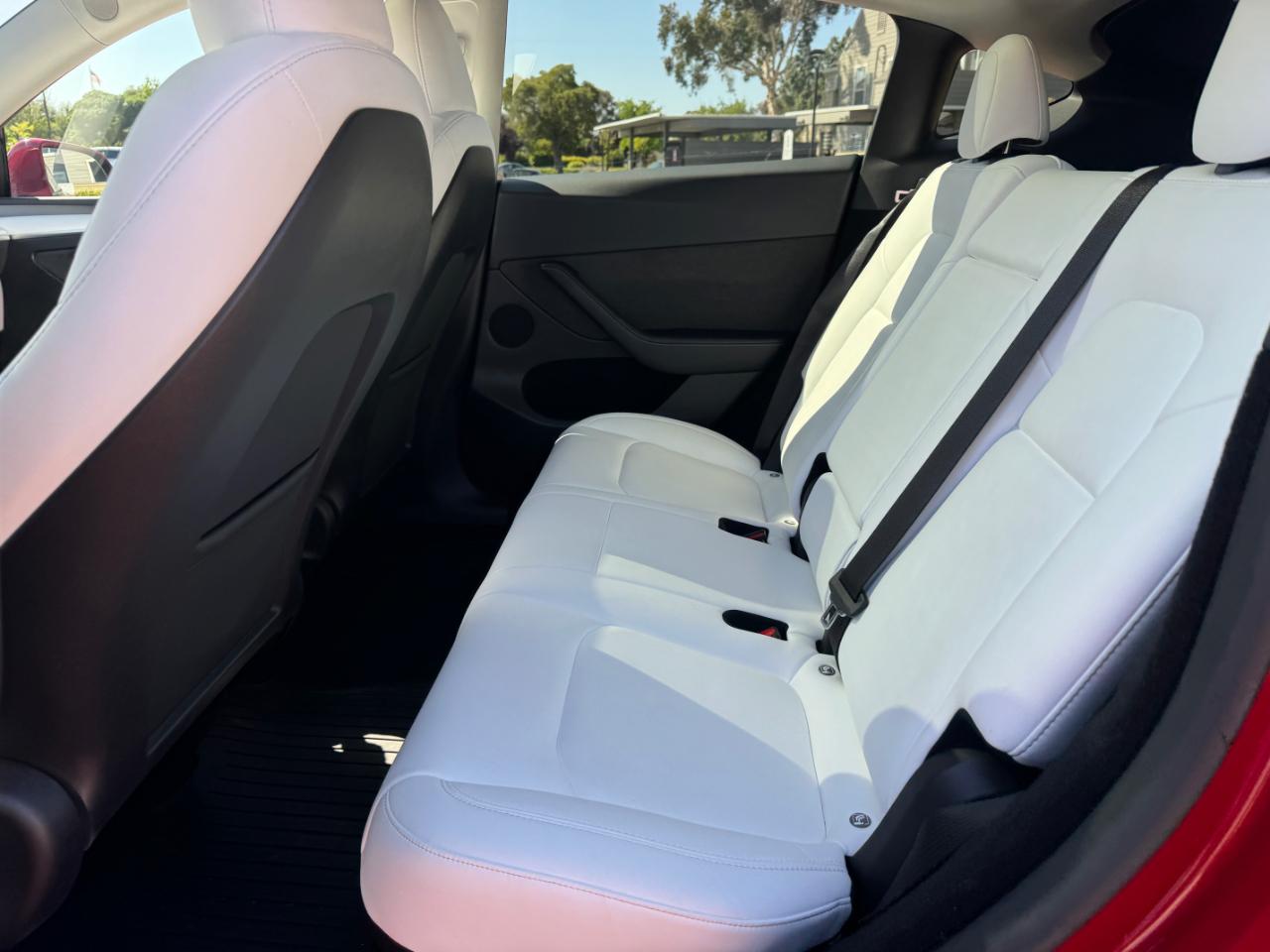 Tesla Model Y Performance 2023