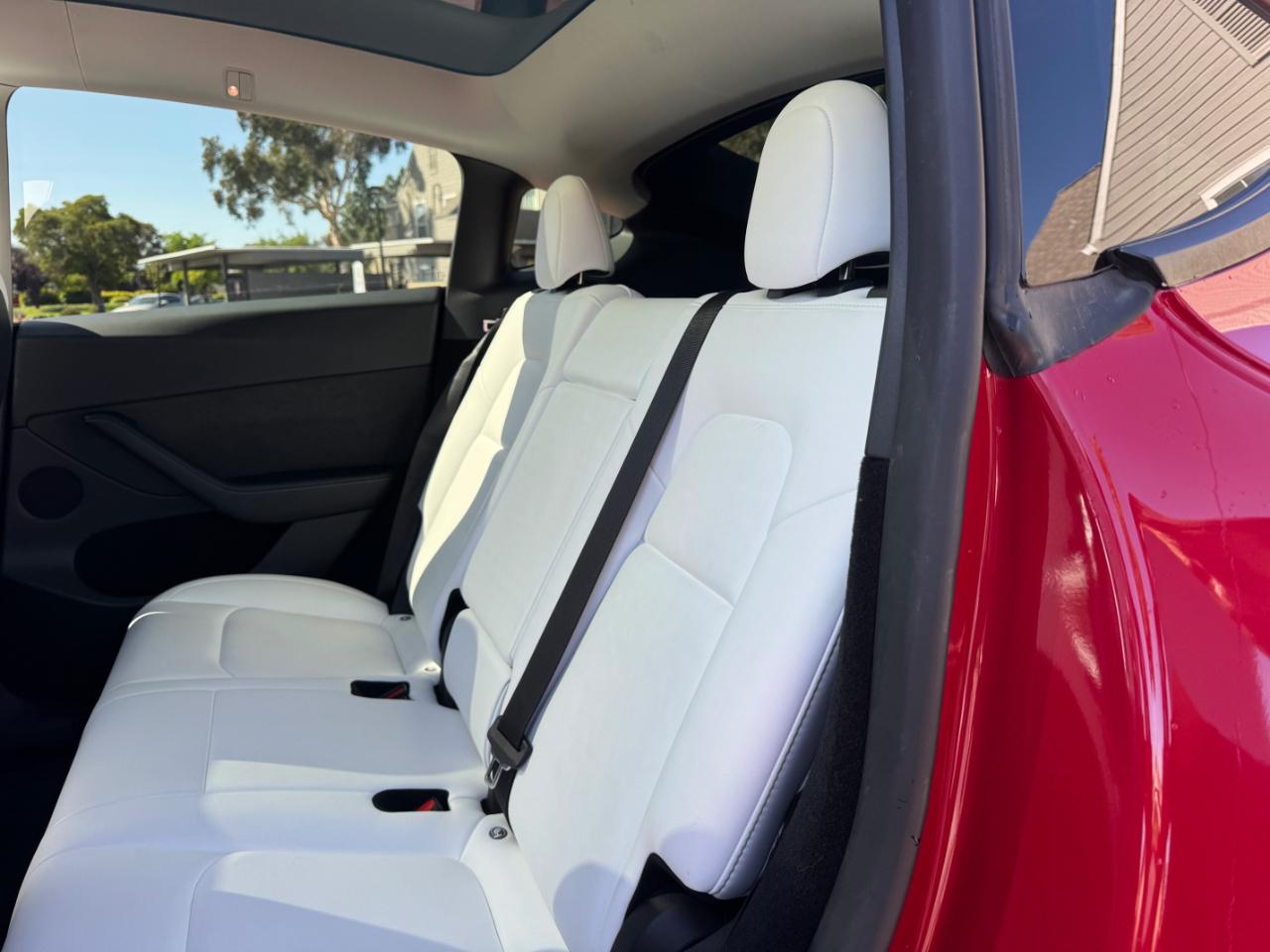 Tesla Model Y Performance 2023