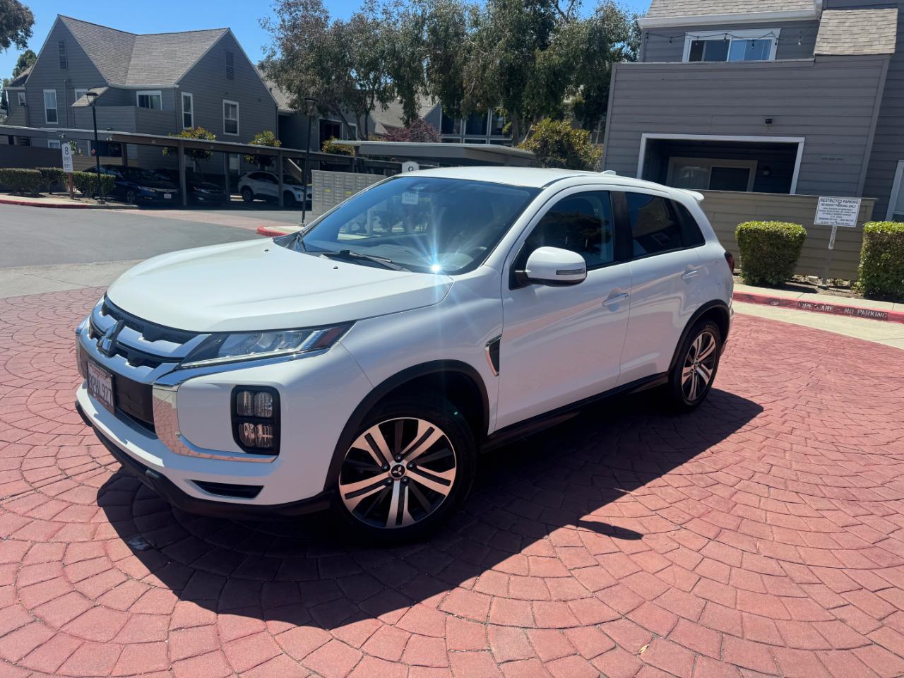Mitsubishi Outlander Sport 2.0 ES CVT 2020
