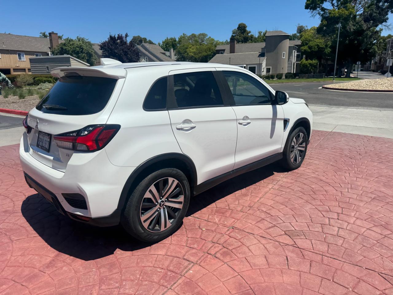 Mitsubishi Outlander Sport 2.0 ES CVT 2020