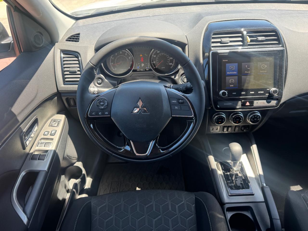 Mitsubishi Outlander Sport 2.0 ES CVT 2020