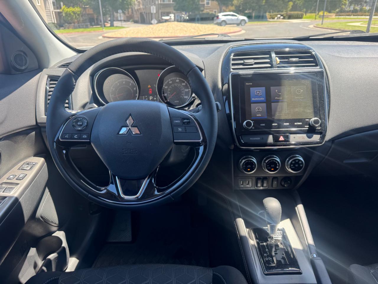 Mitsubishi Outlander Sport 2.0 ES CVT 2020