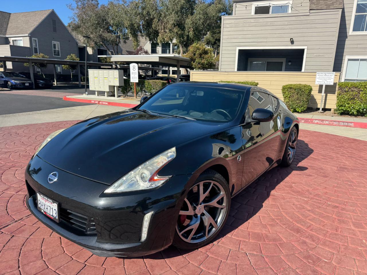 Nissan Z 370Z Coupe Touring 6MT 2014