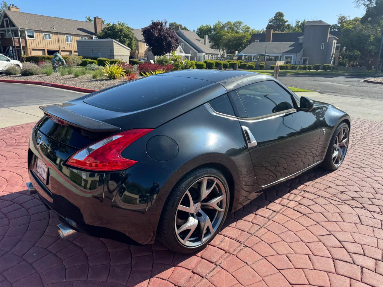 Nissan Z 370Z Coupe Touring 6MT 2014