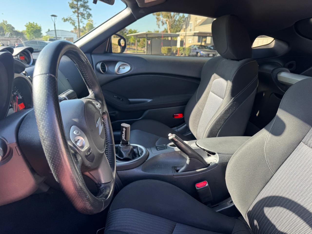 Nissan Z 370Z Coupe Touring 6MT 2014