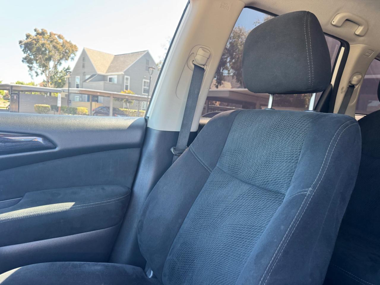Nissan Pathfinder SV 4WD 2016