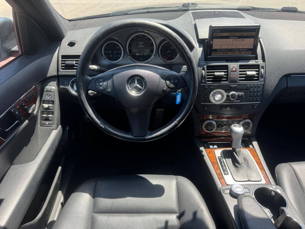 Mercedes-Benz C-Class C300 Luxury Sedan 2011