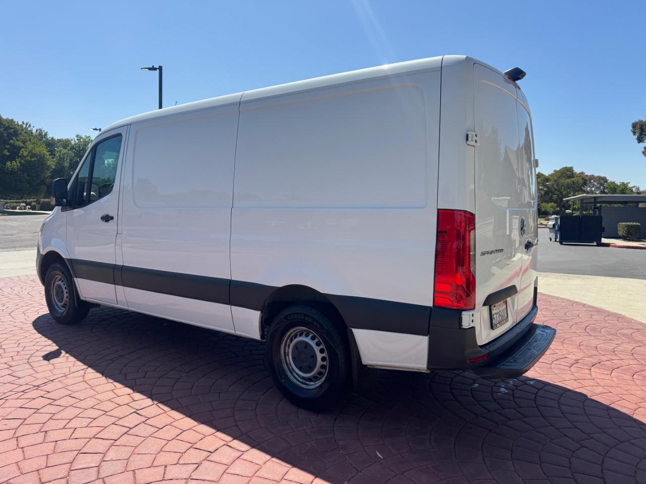 Mercedes-Benz Sprinter 2500 144-in. WB 2020