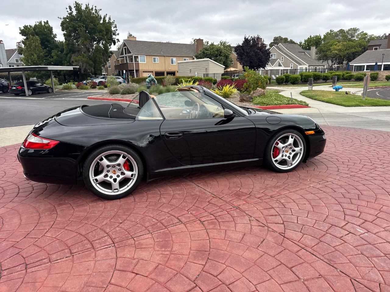 Porsche 911 Carrera S Cabriolet 2007