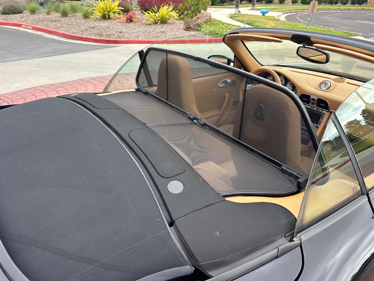 Porsche 911 Carrera S Cabriolet 2007