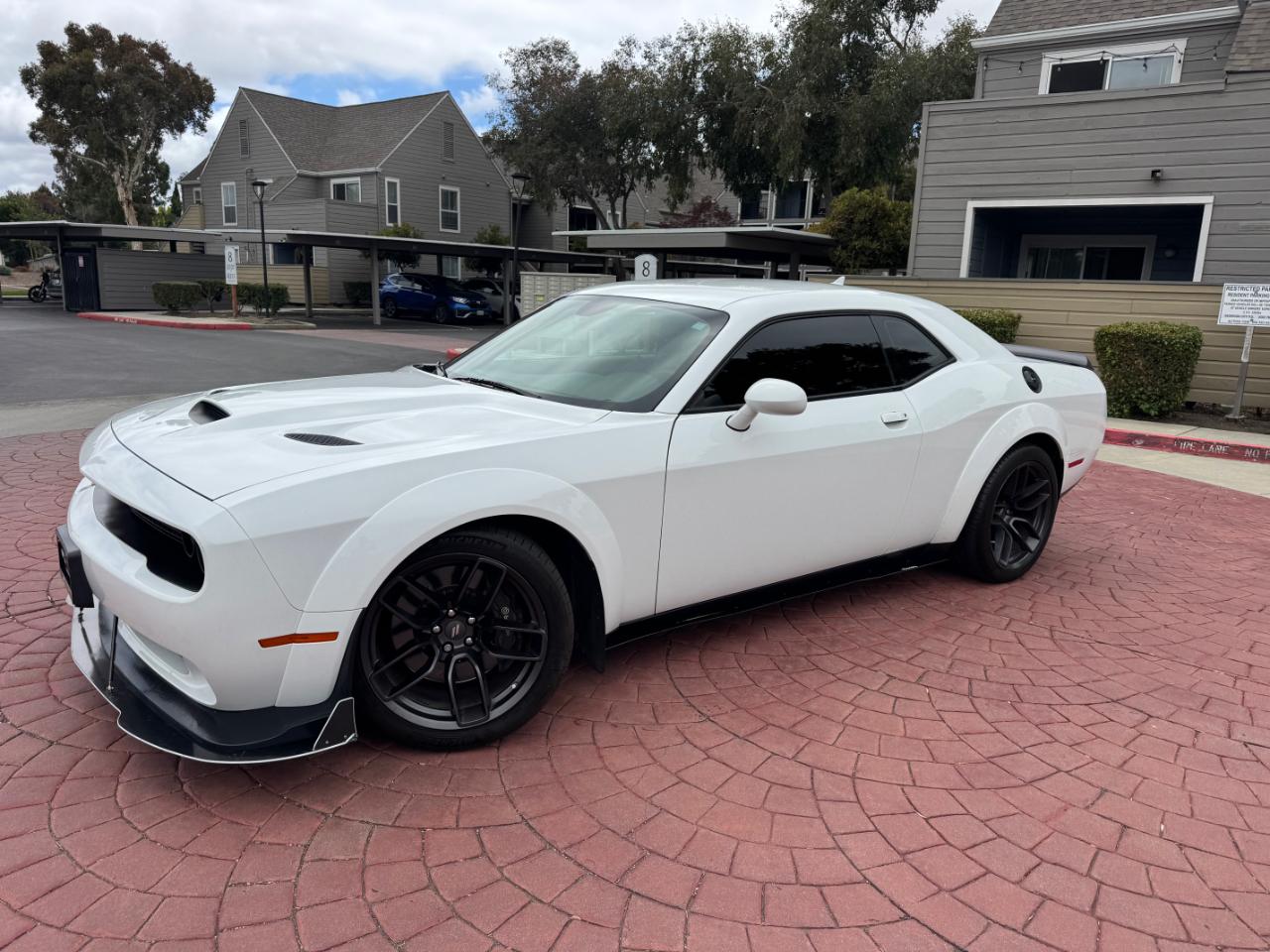 Dodge Challenger R/T Scat Pack Widebody RWD 2019
