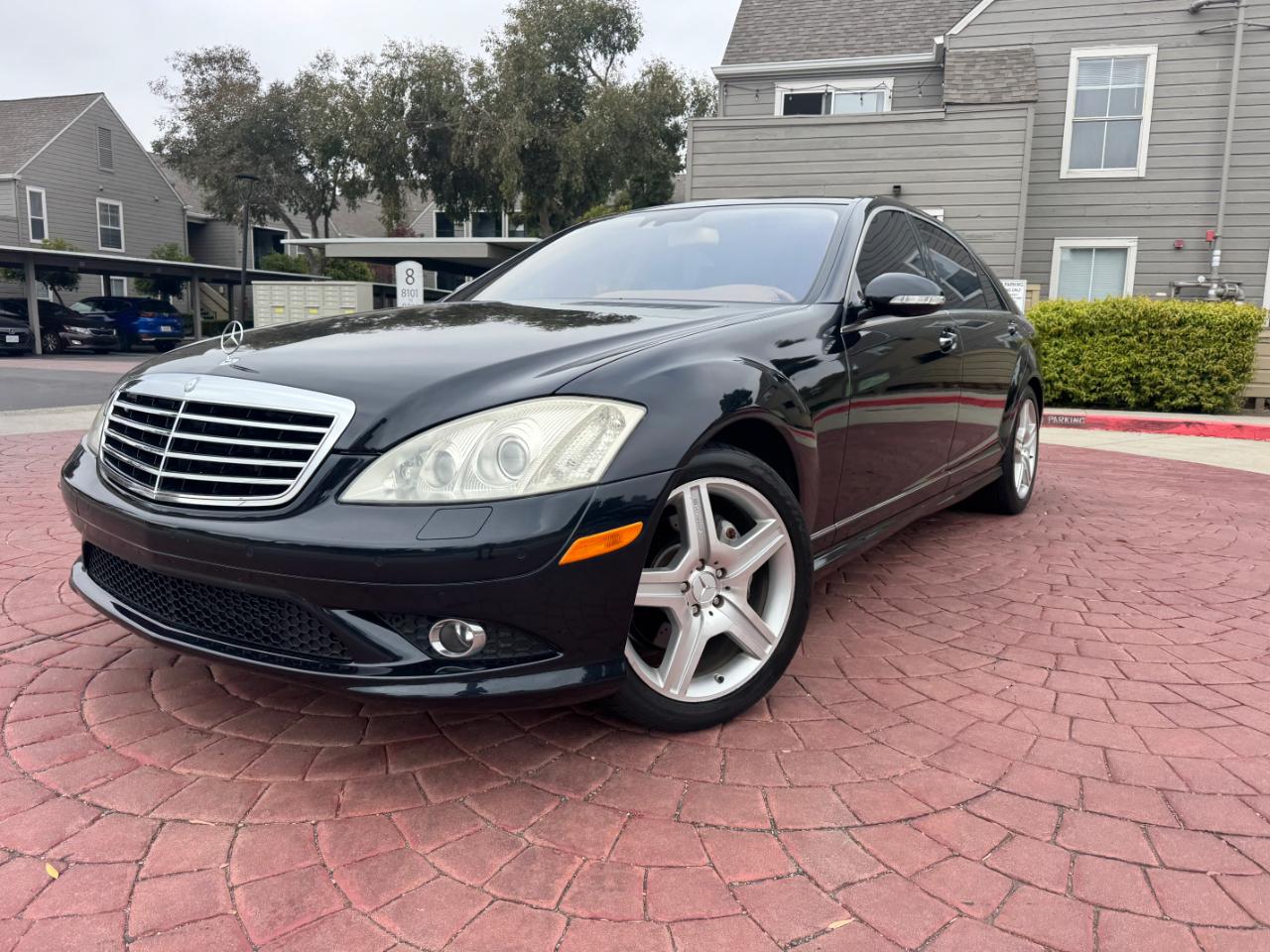 Mercedes-Benz S-Class S550 2008