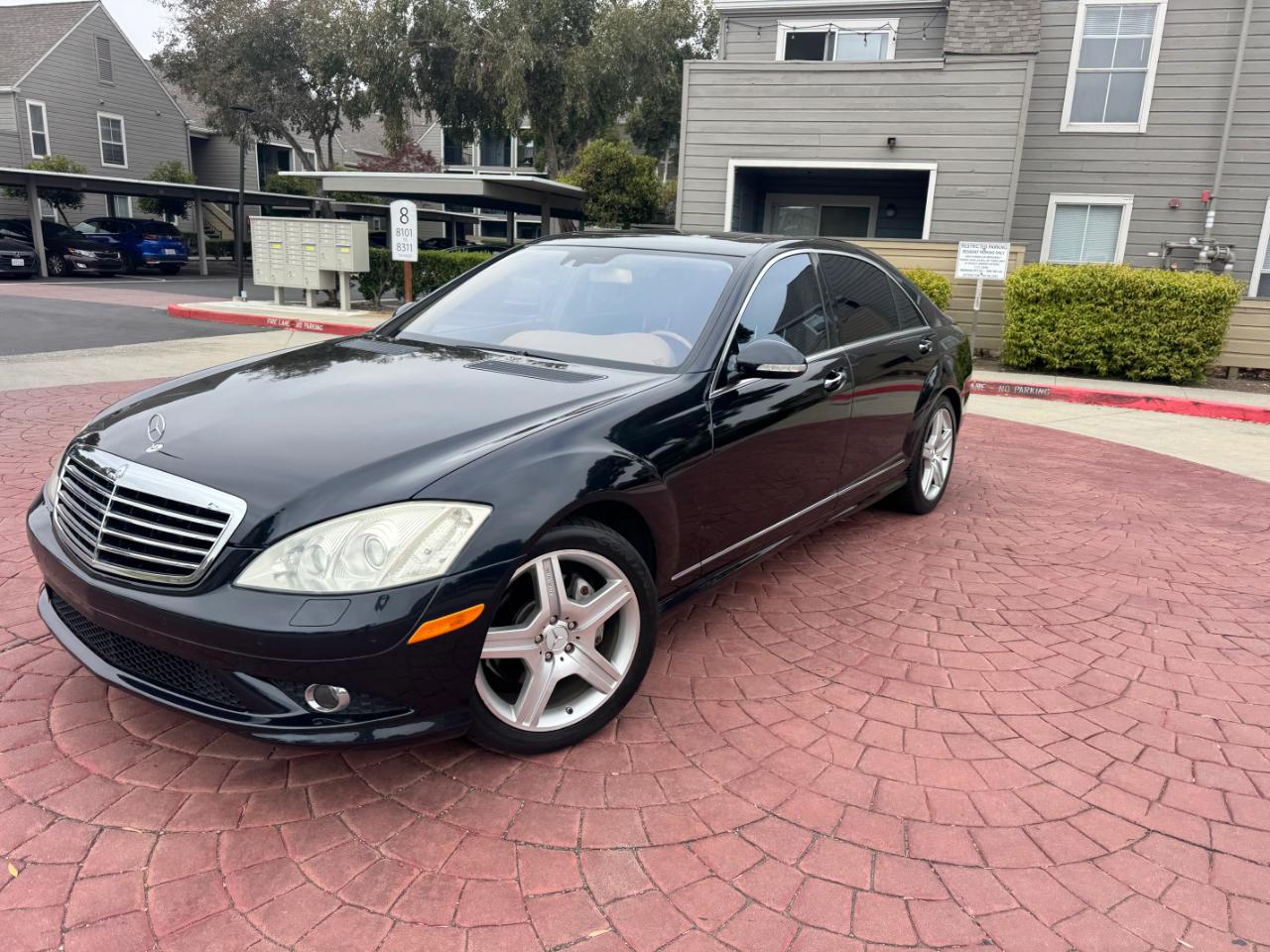 Mercedes-Benz S-Class S550 2008