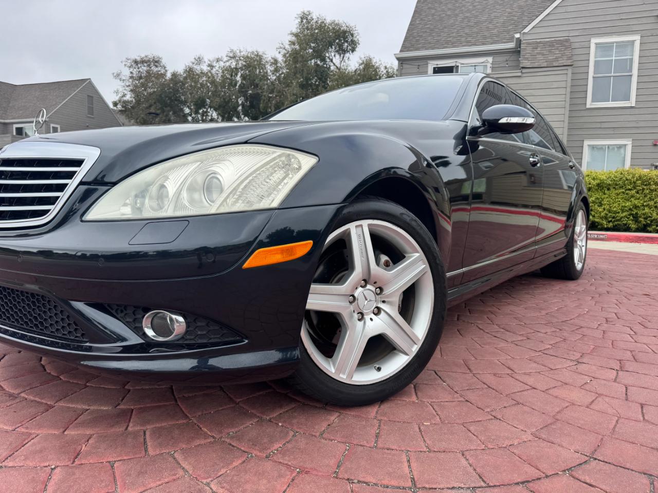 Mercedes-Benz S-Class S550 2008