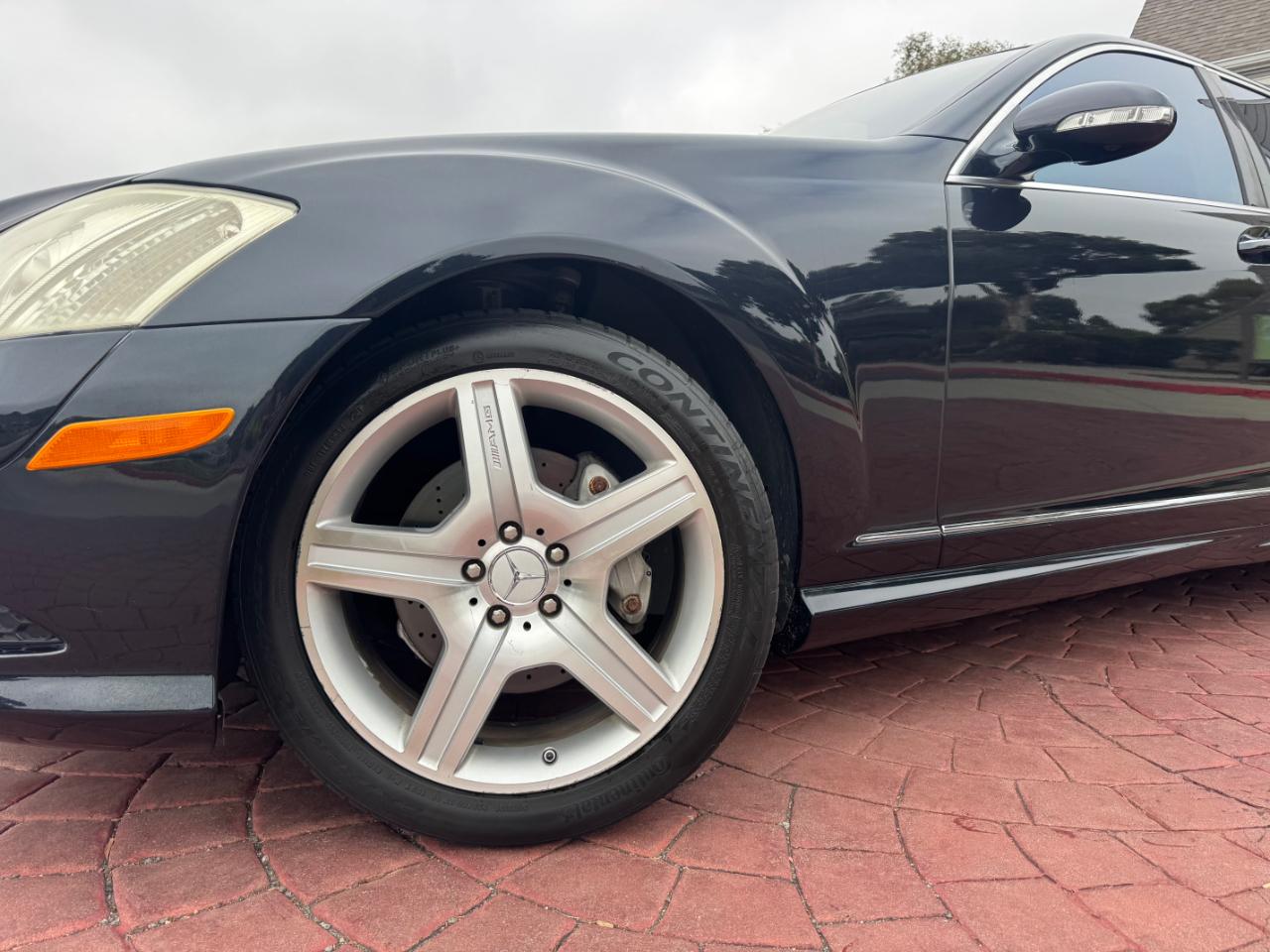 Mercedes-Benz S-Class S550 2008