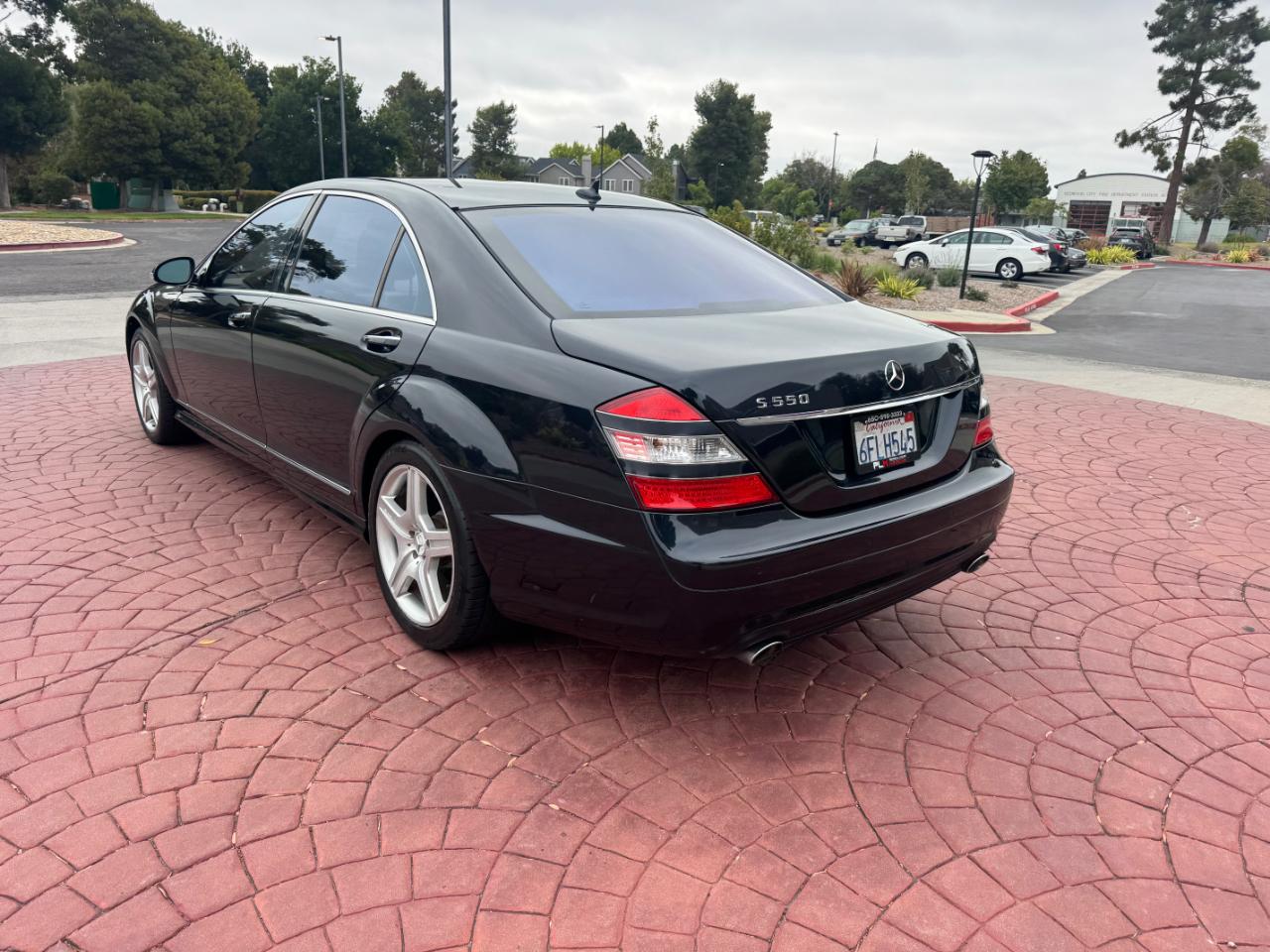 Mercedes-Benz S-Class S550 2008