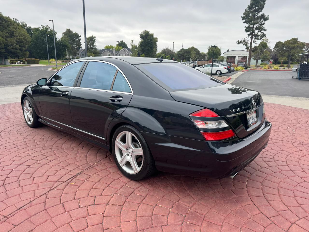 Mercedes-Benz S-Class S550 2008