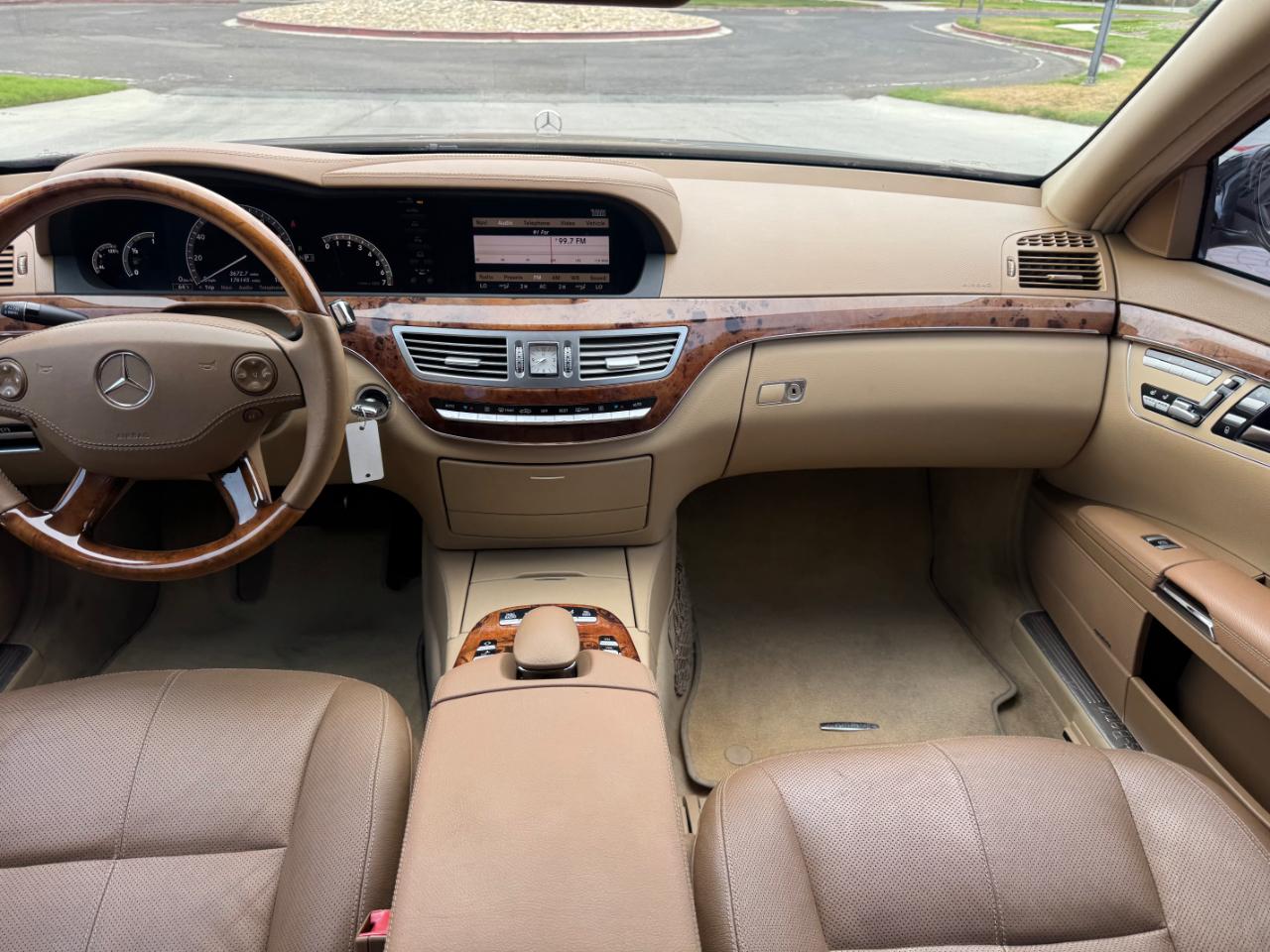 Mercedes-Benz S-Class S550 2008
