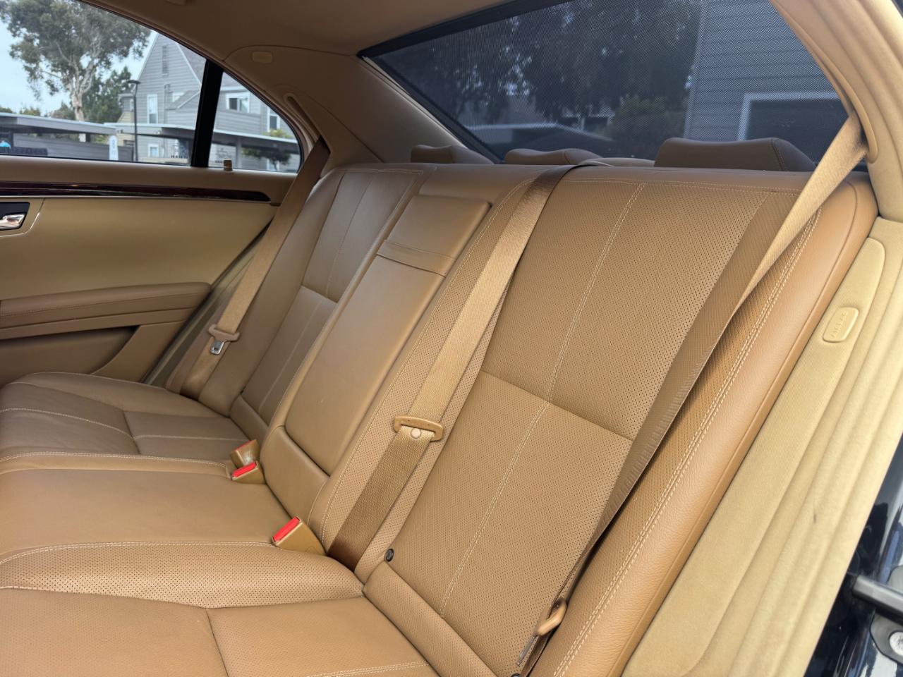 Mercedes-Benz S-Class S550 2008
