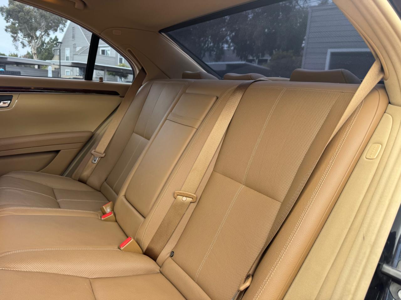 Mercedes-Benz S-Class S550 2008