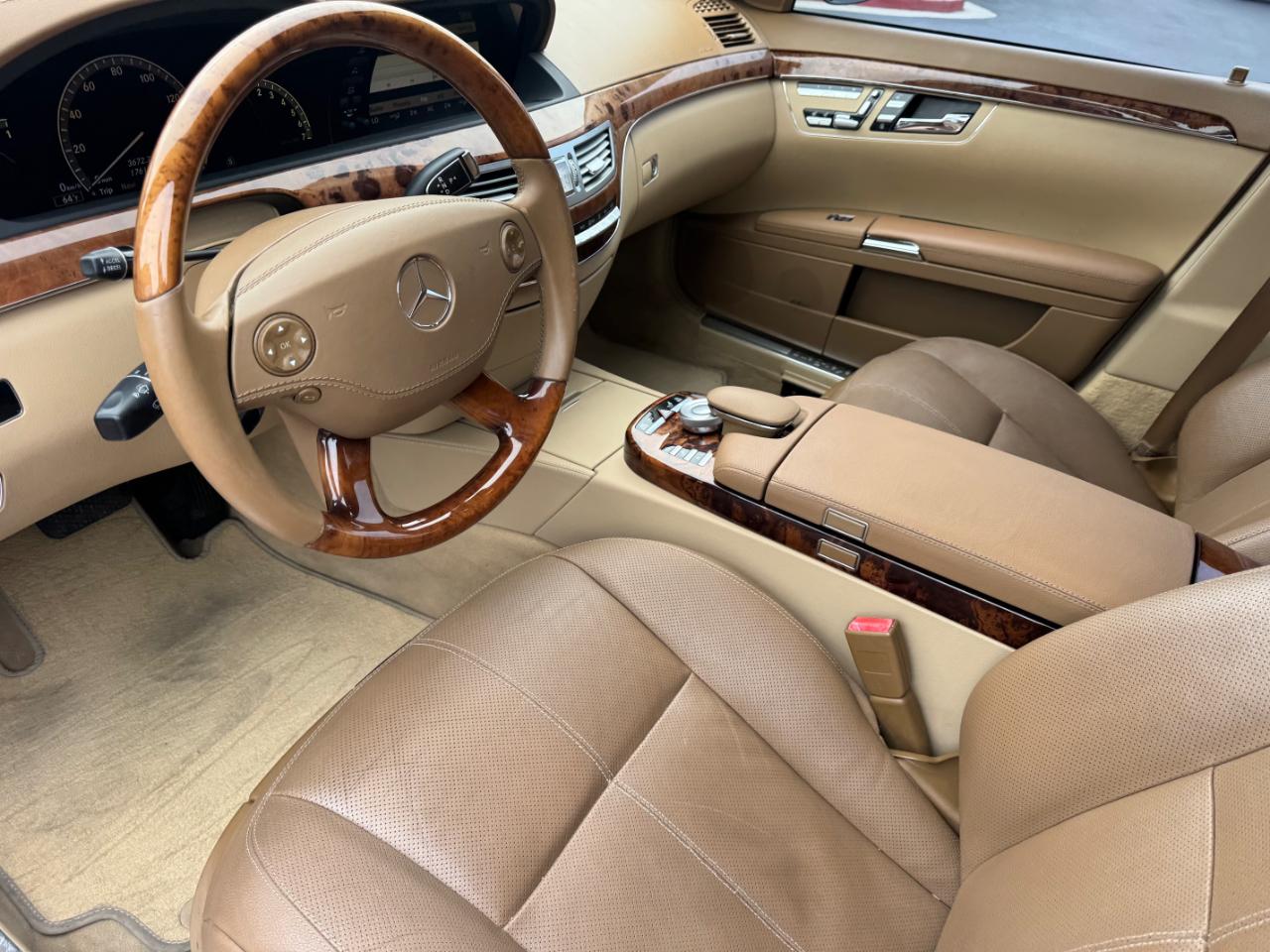 Mercedes-Benz S-Class S550 2008
