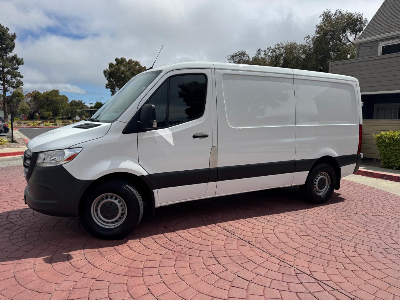 Mercedes-Benz Sprinter 2500 144-in. WB 2022