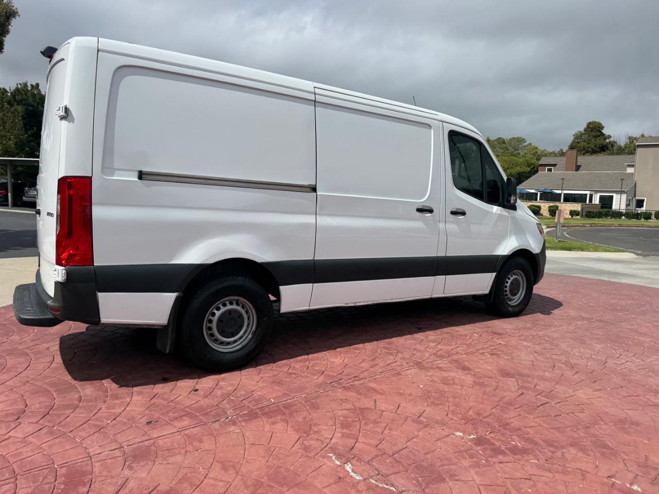Mercedes-Benz Sprinter 2500 144-in. WB 2022