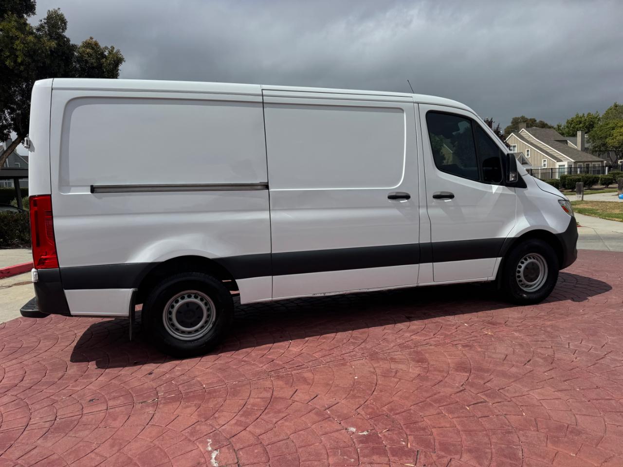 Mercedes-Benz Sprinter 2500 144-in. WB 2022