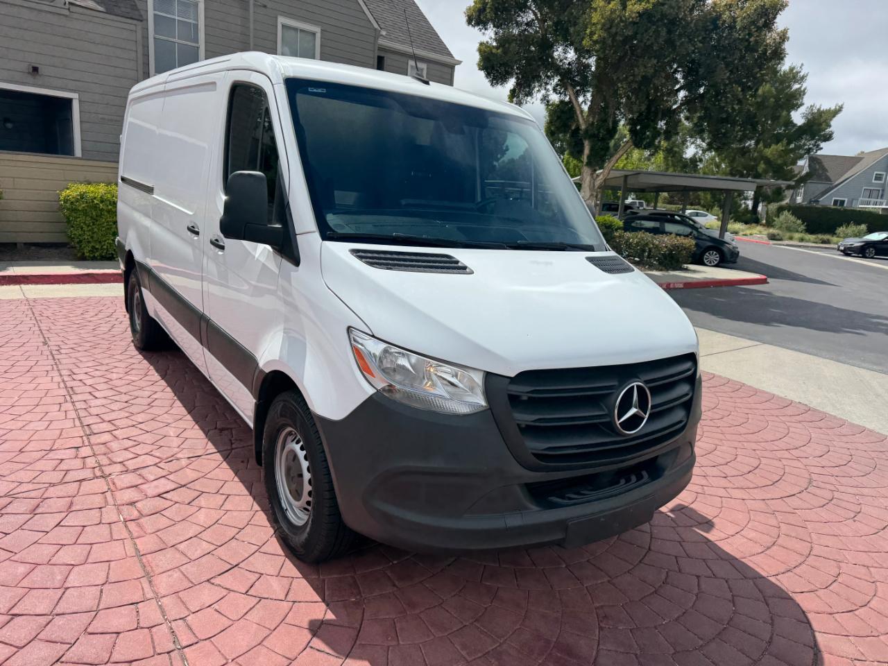 Mercedes-Benz Sprinter 2500 144-in. WB 2022