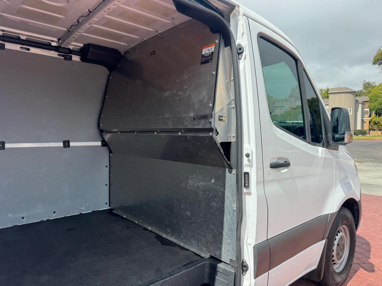 Mercedes-Benz Sprinter 2500 144-in. WB 2022
