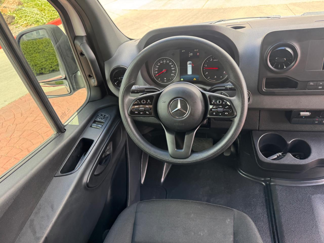 Mercedes-Benz Sprinter 2500 144-in. WB 2022