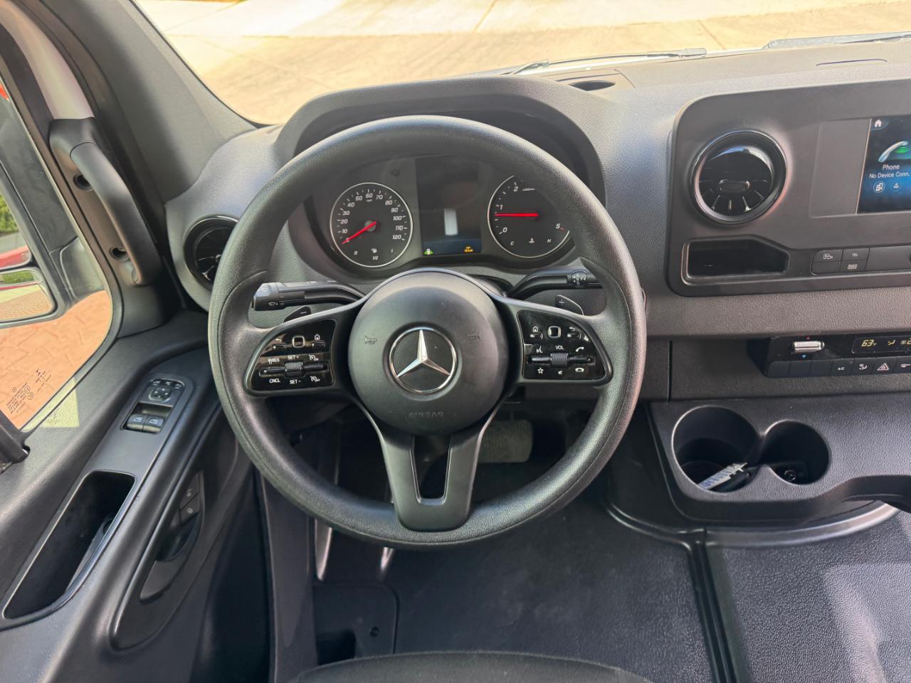Mercedes-Benz Sprinter 2500 144-in. WB 2022