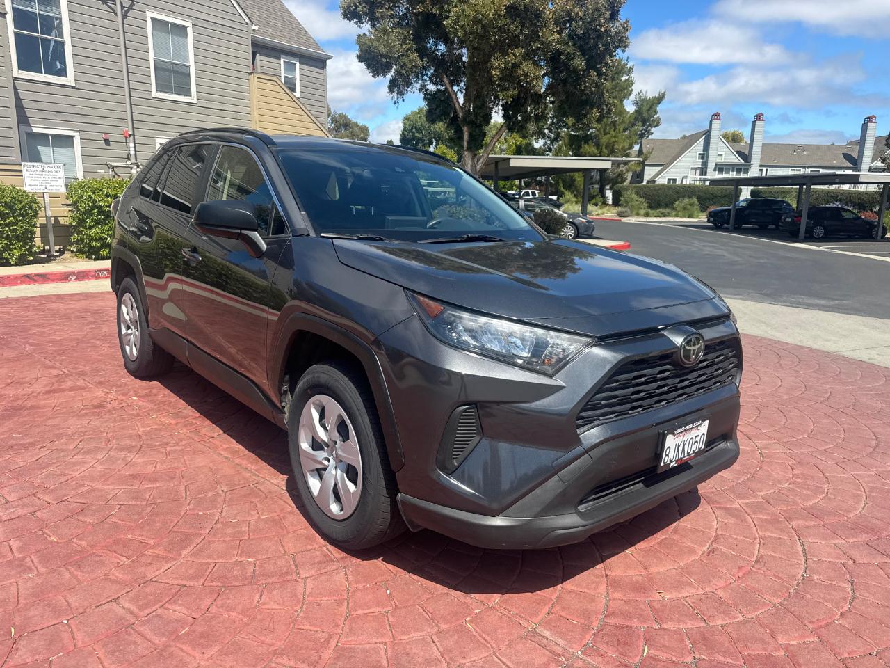Toyota RAV4 LE 2019
