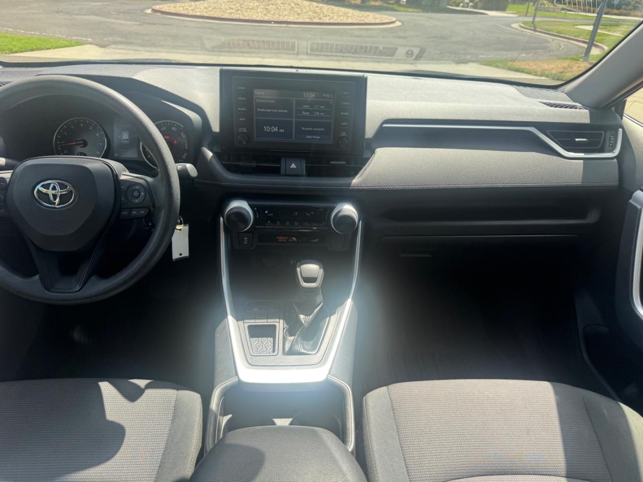 Toyota RAV4 LE 2019