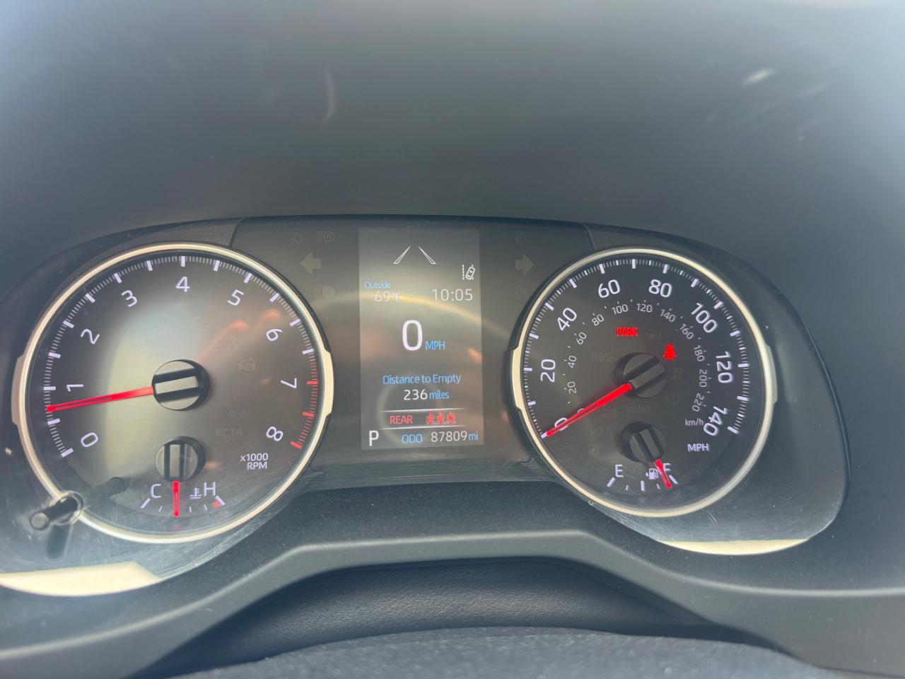 Toyota RAV4 LE 2019