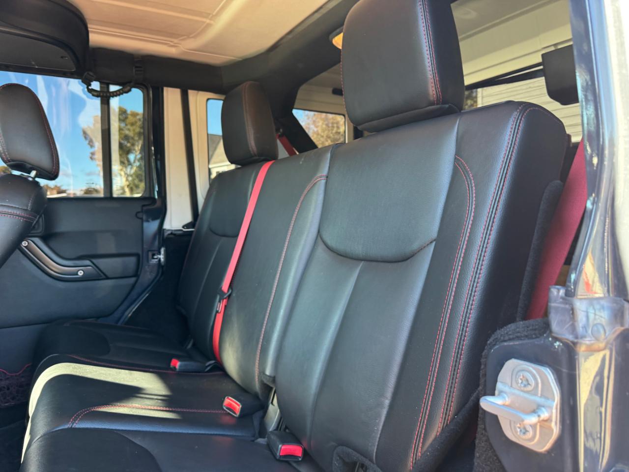 Jeep Wrangler Unlimited Rubicon 4WD 2017
