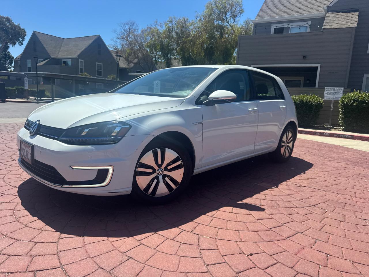 Volkswagen e-Golf SEL Premium 2016