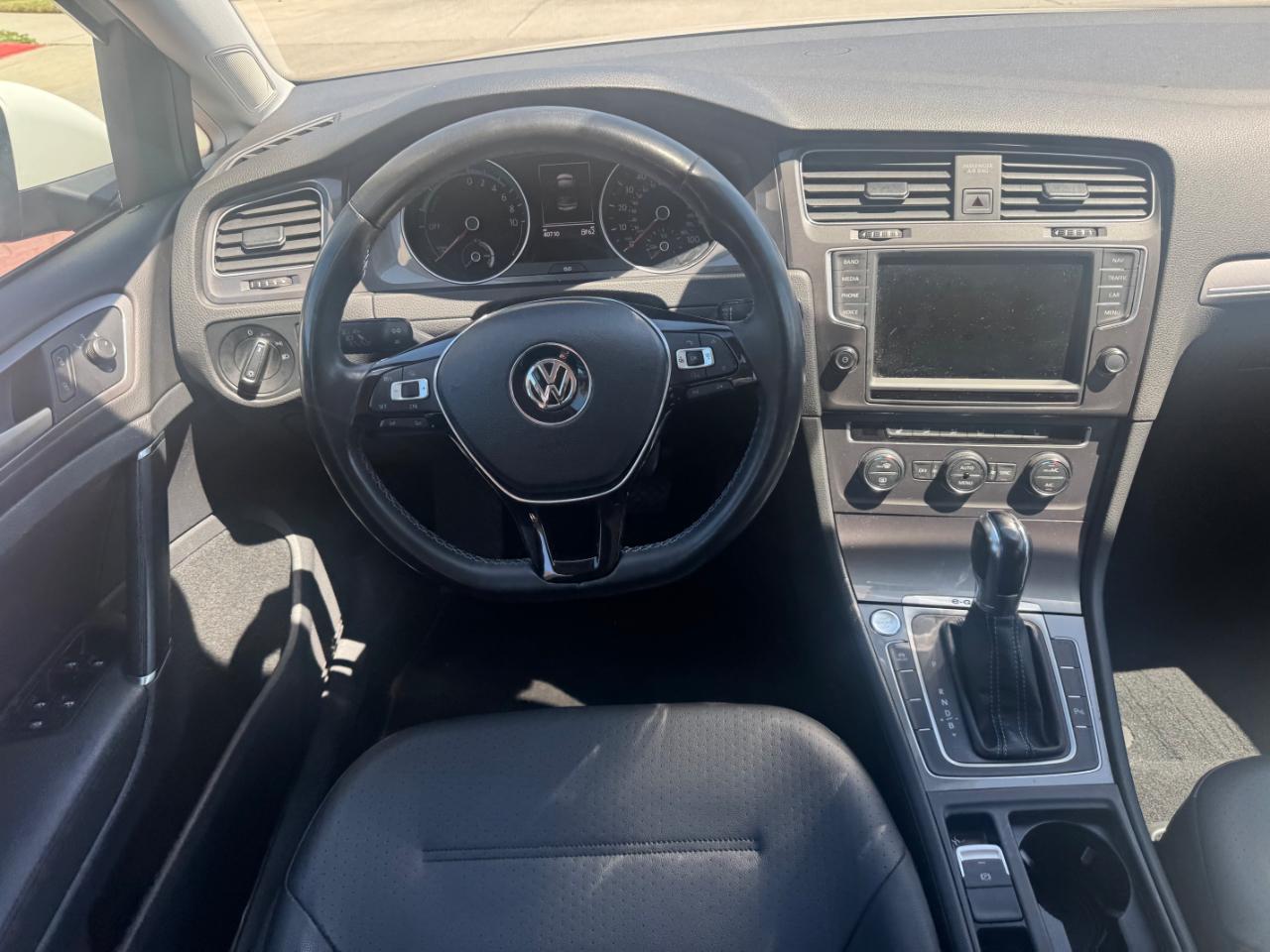Volkswagen e-Golf SEL Premium 2016