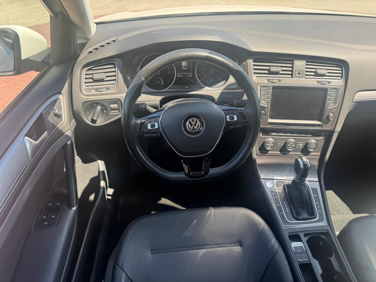 Volkswagen e-Golf SEL Premium 2016