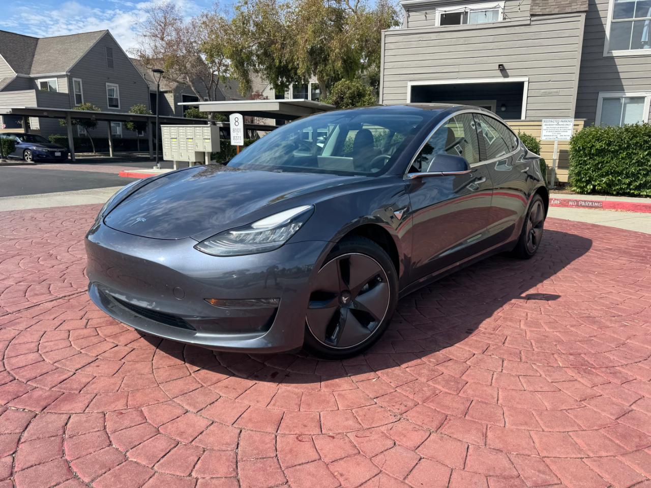 Tesla Model 3 Base 2018