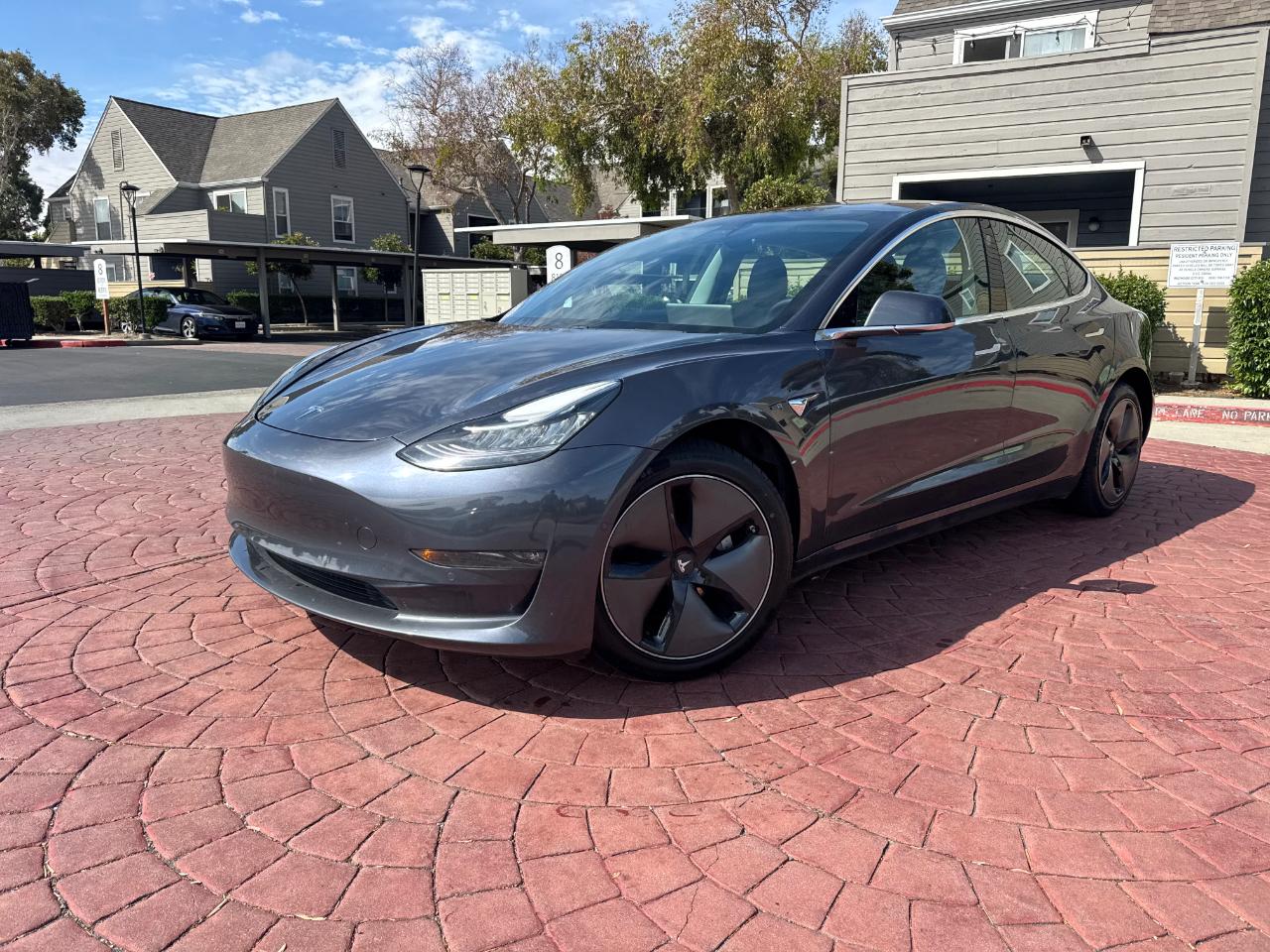 Tesla Model 3 Base 2018