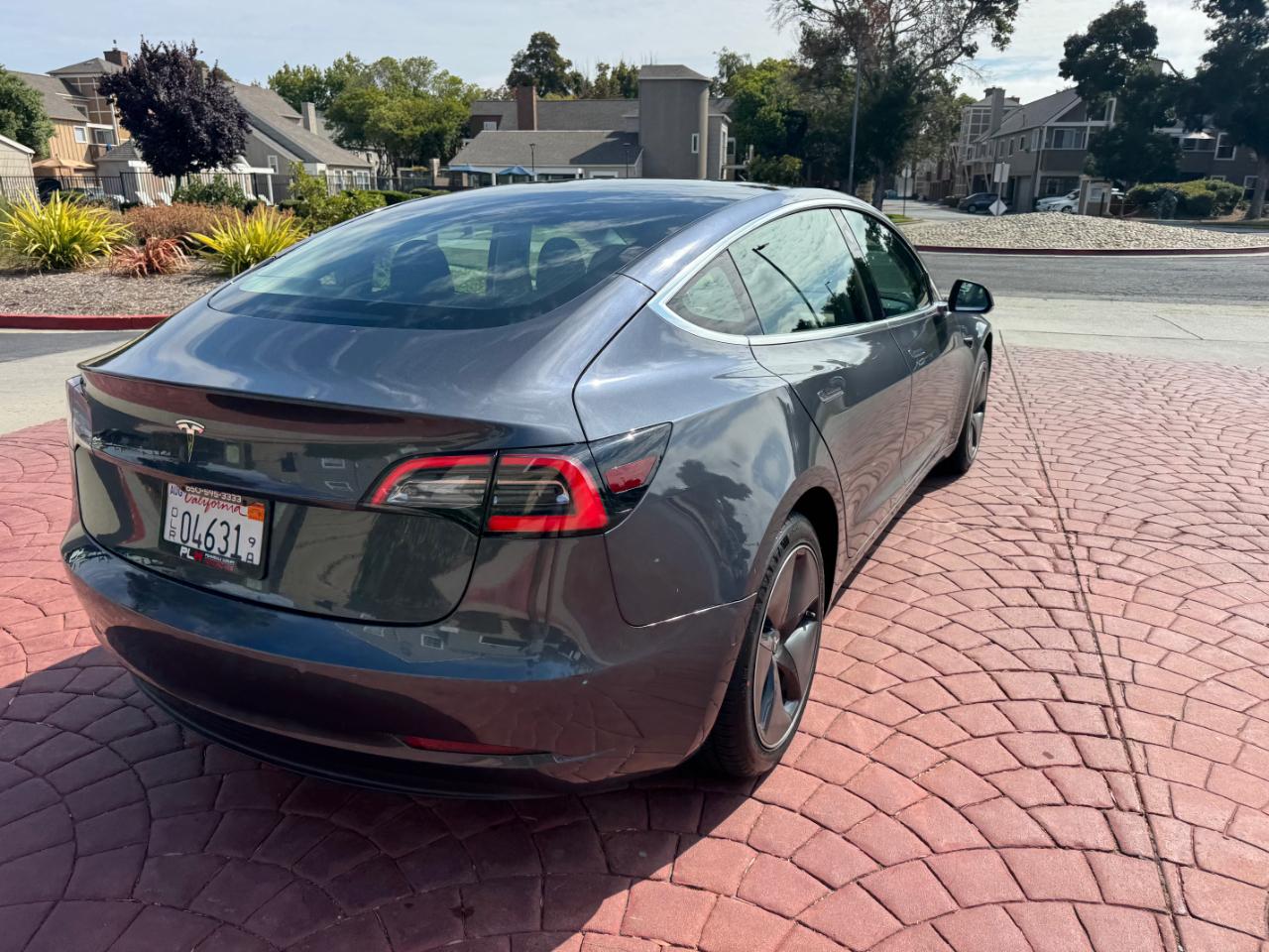 Tesla Model 3 Base 2018