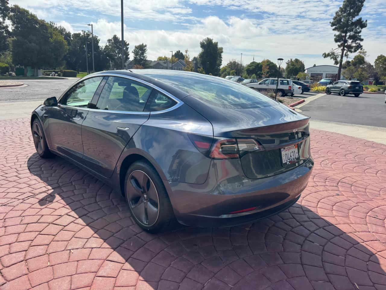 Tesla Model 3 Base 2018
