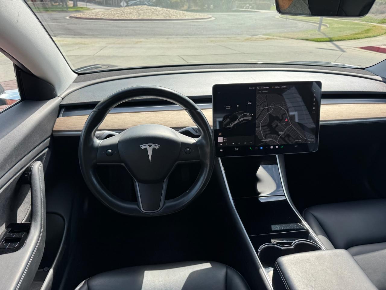 Tesla Model 3 Base 2018