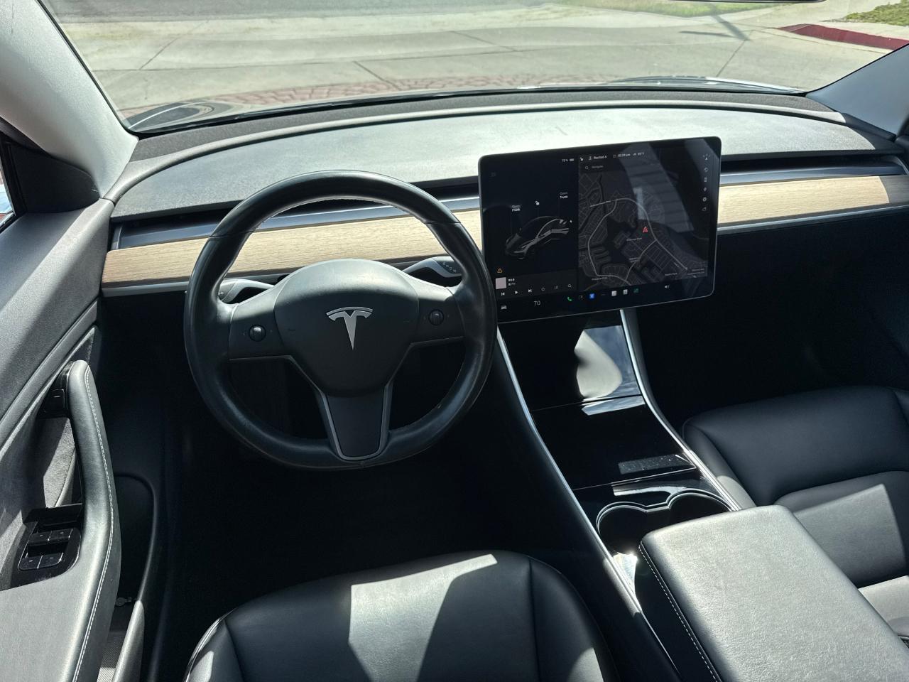 Tesla Model 3 Base 2018