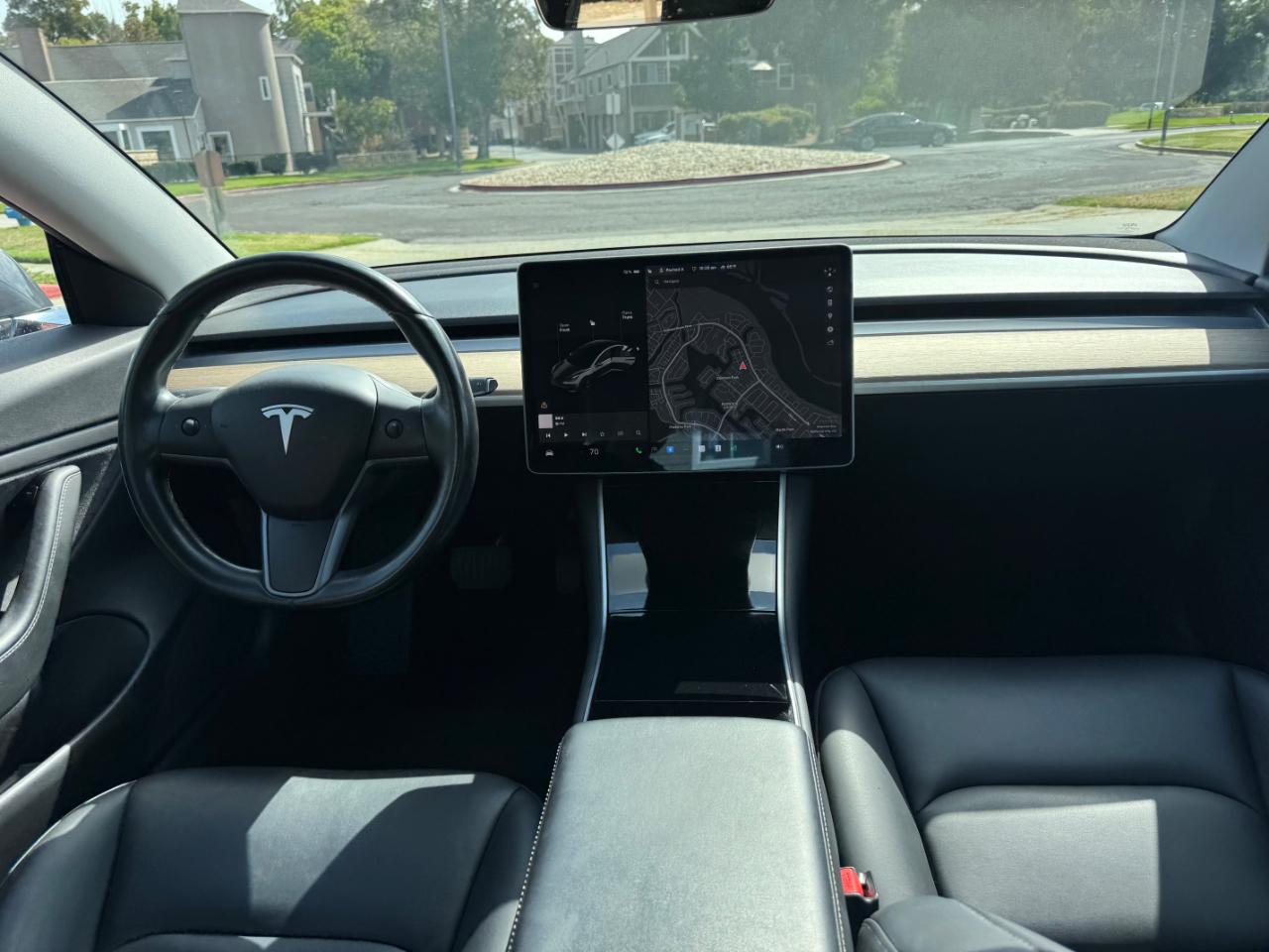 Tesla Model 3 Base 2018