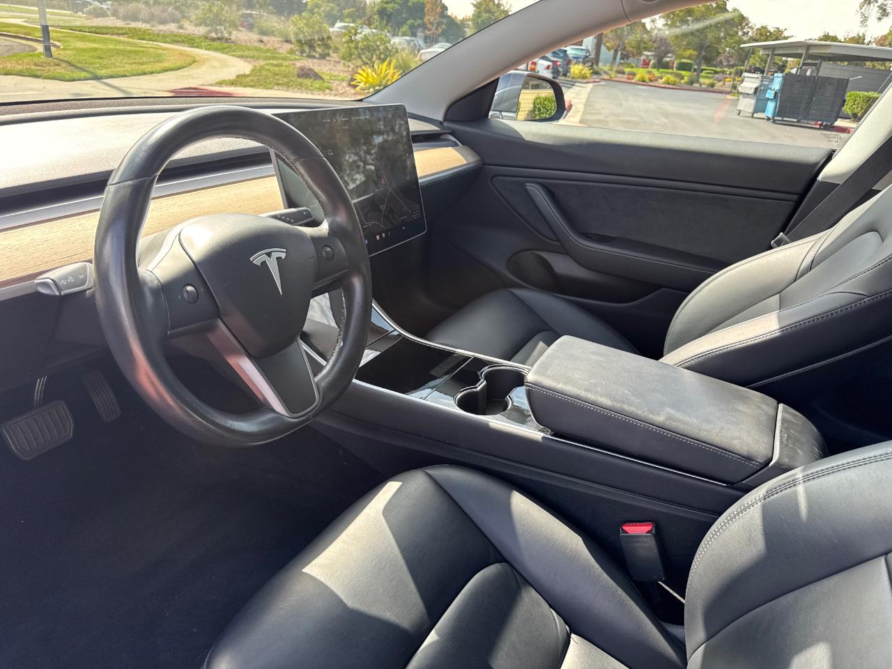 Tesla Model 3 Base 2018